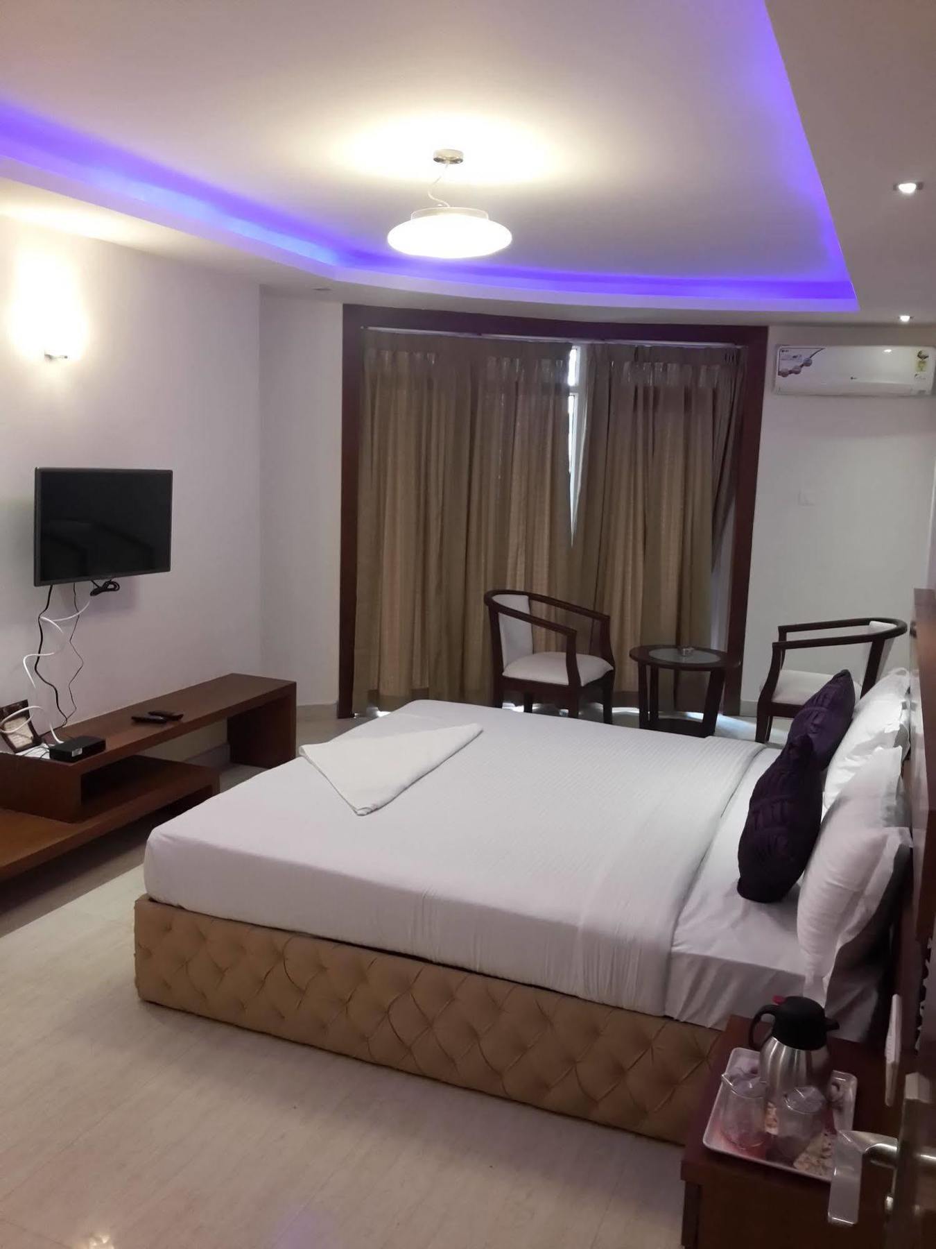 Icon Suites By Bhagini Bengaluru Kültér fotó